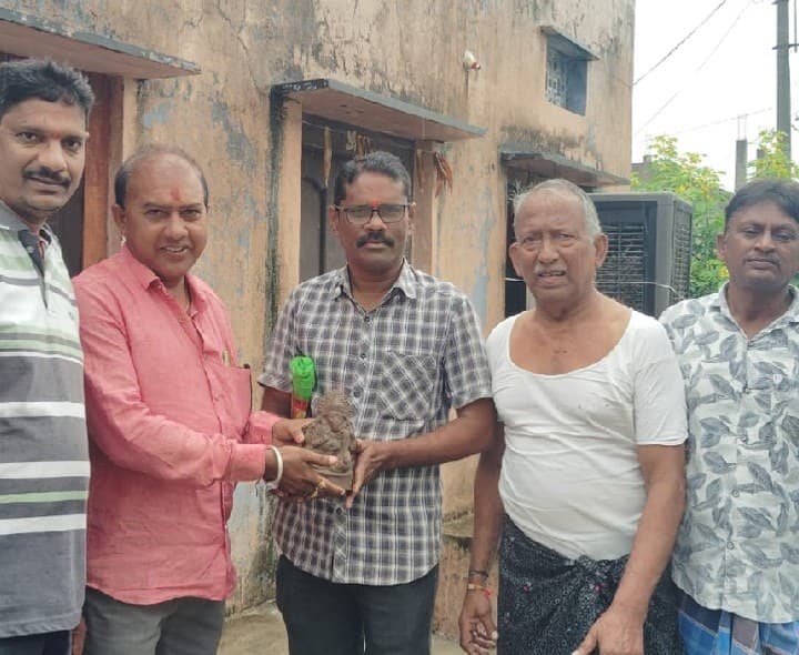 పర్యావరణ పరిరక్షణలో భాగస్వాములు కావాలి - Udayam