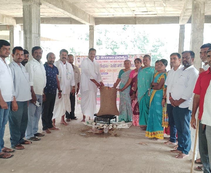 కొనుగోలు కేంద్రాలను రైతులు సద్వినియోగం చేసుకోవాలి - Udayam