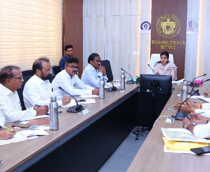 వేములవాడ ఆలయ పనులను పూర్తి చేయాలి