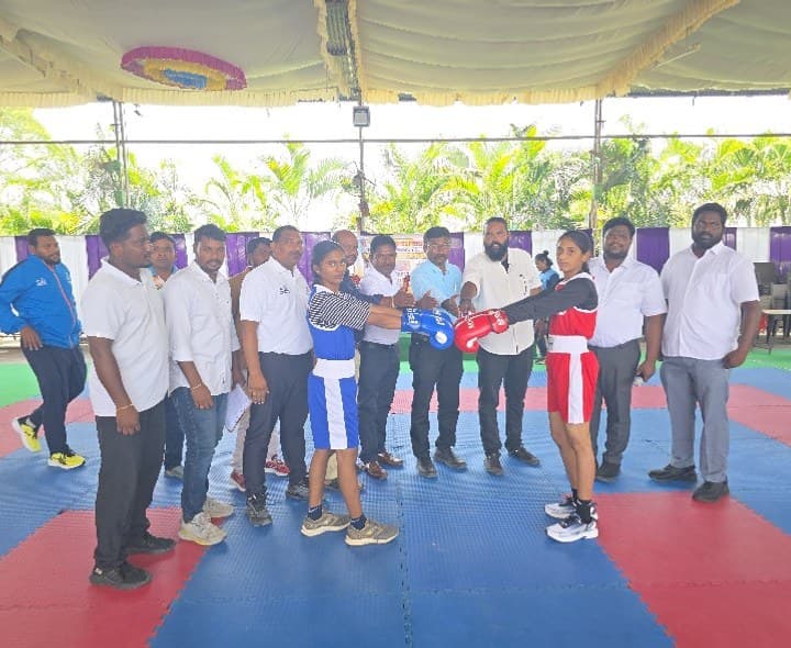 70వ ఉమ్మడి కరీంనగర్ జిల్లా ఎస్‌జీఎఫ్ అండర్–19 పోటీలు - Udayam