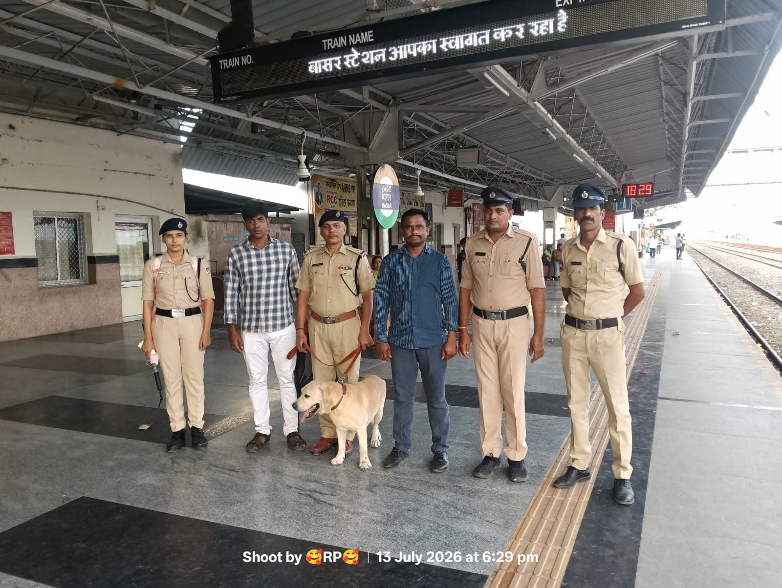 బాసర రైల్వే స్టేషన్‌లో విస్తృత తనిఖీలు