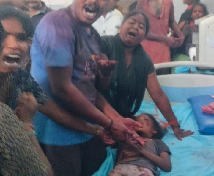  ట్రాక్టర్ కింద పడి చిన్నారి మృతి