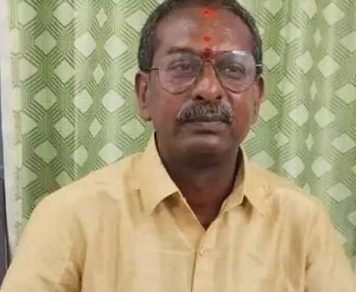 పాలకొండకు స్వచ్ఛాంధ్ర అవార్డులు - Udayam