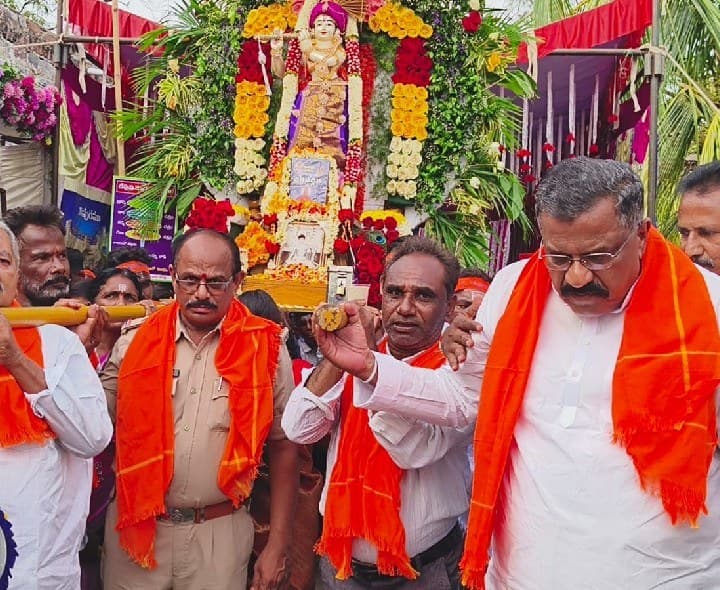 కృష్ణుని ఊరేగింపులో పాల్గొన్న డోన్ ఎమ్మెల్యే కోట్ల సూర్యప్రకాశ్ రెడ్డి - Udayam