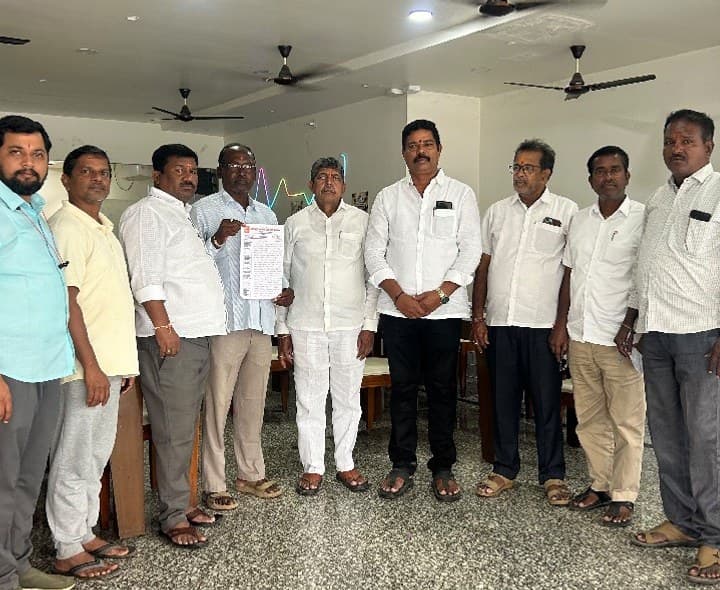 10 శాతం భూమి అమ్ముకున్నారన్న ఆరోపణలు అవాస్తవం - Udayam