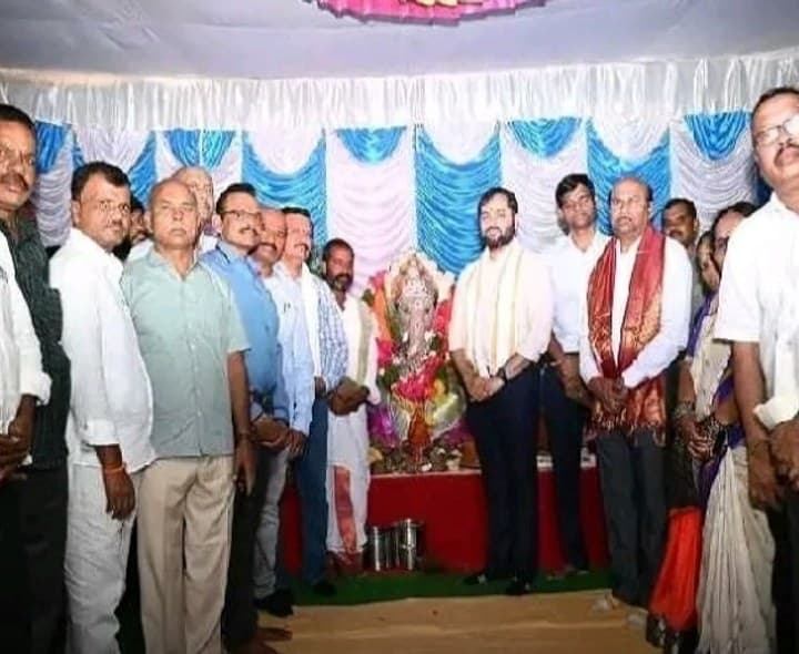 కలెక్టరేట్ లో వినాయకుడికి కలెక్టర్ దీపక్ తివారి ప్రత్యేక పూజలు - Udayam