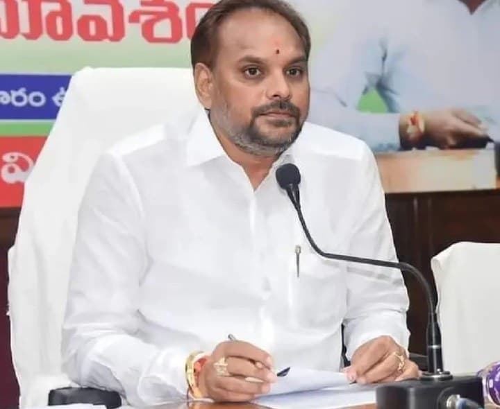 టీడీపీలోకి మజ్జి శ్రీను - Udayam