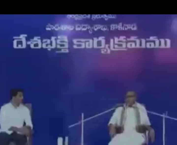 విద్యాశాఖ మంత్రి సంస్కారం అద్భుతం: చాగంటి