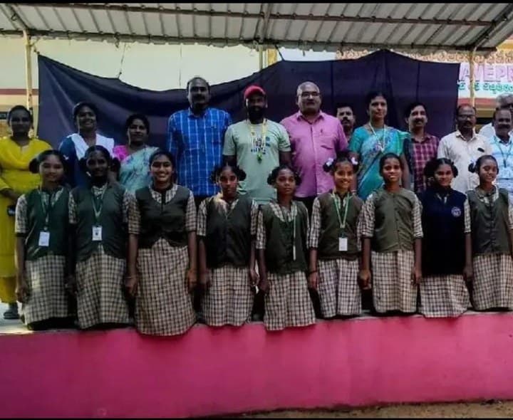 రాష్ట్రస్థాయి గట్కా పోటీలకు పీఎం శ్రీ పాఠశాల విద్యార్థులు - Udayam