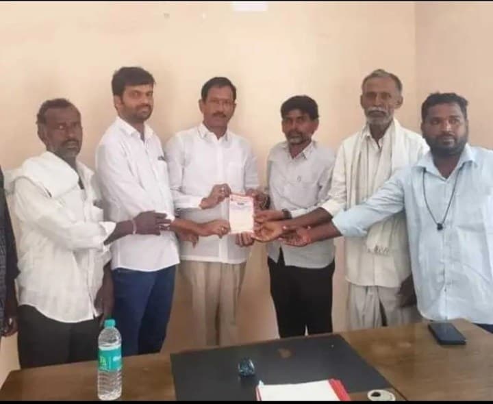 ఆలయ నిర్మాణానికి రూ.51వేల విరాళం - Udayam