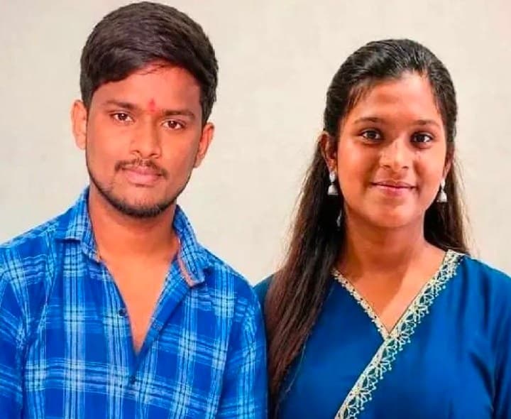 ఒకే కుటుంబంలో ఇద్దరికి NEET ర్యాంకులు - Udayam