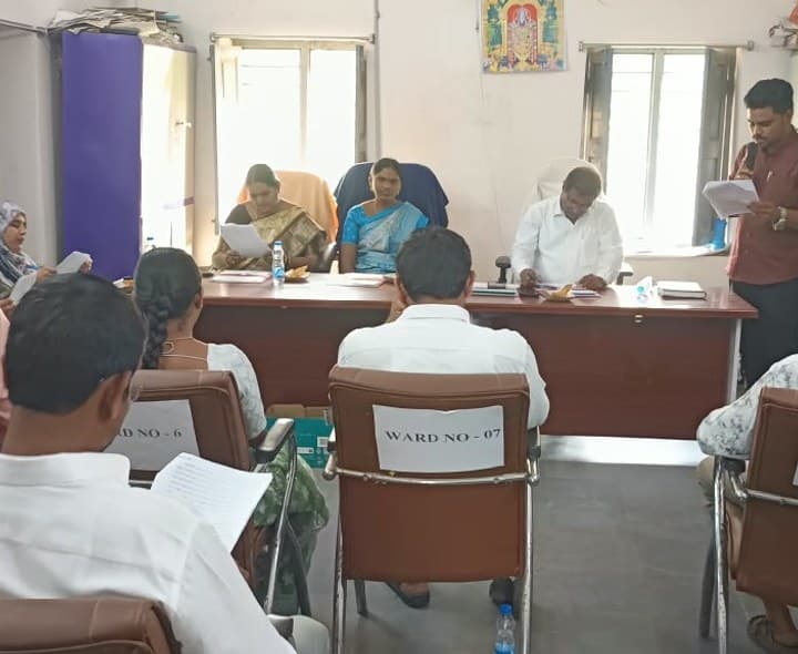పండుగల కోసం ఏర్పాట్లు చేయాలని ఆదేశం - Udayam