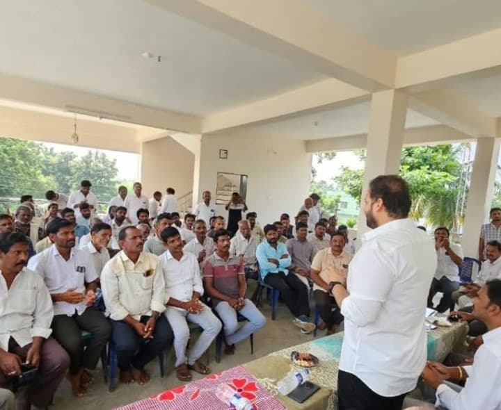 గుజ్జంగివలసలో YCP విస్తృతస్థాయి సమావేశం - Udayam