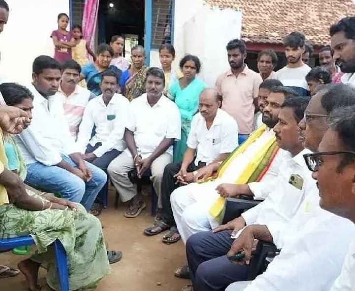 చిన్నారుల కుటుంబాలకు టీడీపీ పరామర్శ - Udayam