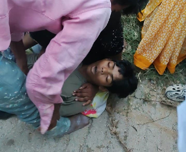 చెరువులో పడి ఇద్దరు విద్యార్థులు మృతి
