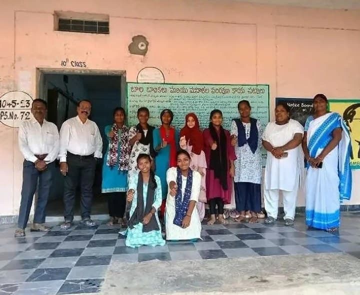 22 మంది బాలికలకు HPV వ్యాక్సినేషన్ - Udayam