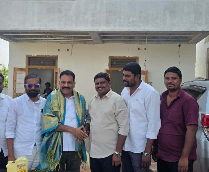 నిర్మల్ లో ఎస్సీ డిపార్ట్మెంట్ పదాధికారులకు సన్మానం - Udayam