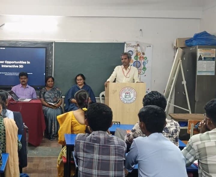 ఉప్పల్ కాలేజీ.. డిగ్రీతోనే ఉద్యోగ భరోసా - Udayam