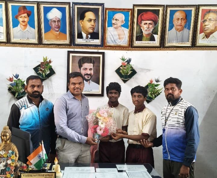 రాష్ట్రస్థాయి అథ్లెటిక్ పోటీలకు గురుకుల విద్యార్థుల ఎంపిక - Udayam