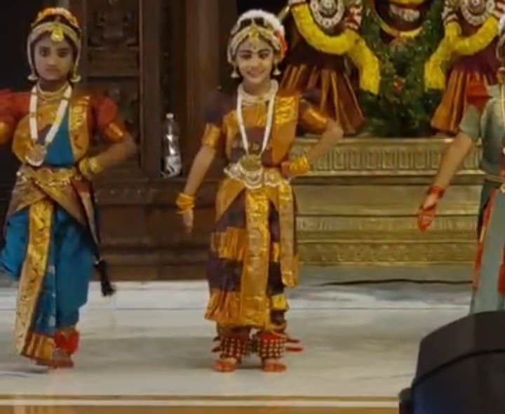 భరతనాట్యంలో మెరిసిన నిర్మల్ చిన్నారి - Udayam