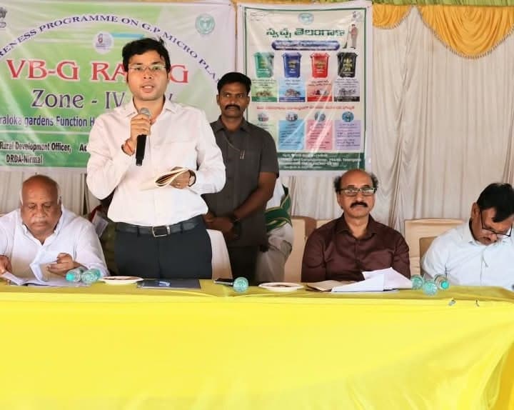 అర్హులందరికీ ఉపాధి కల్పించాలి: కలెక్టర్ - gallery image 3