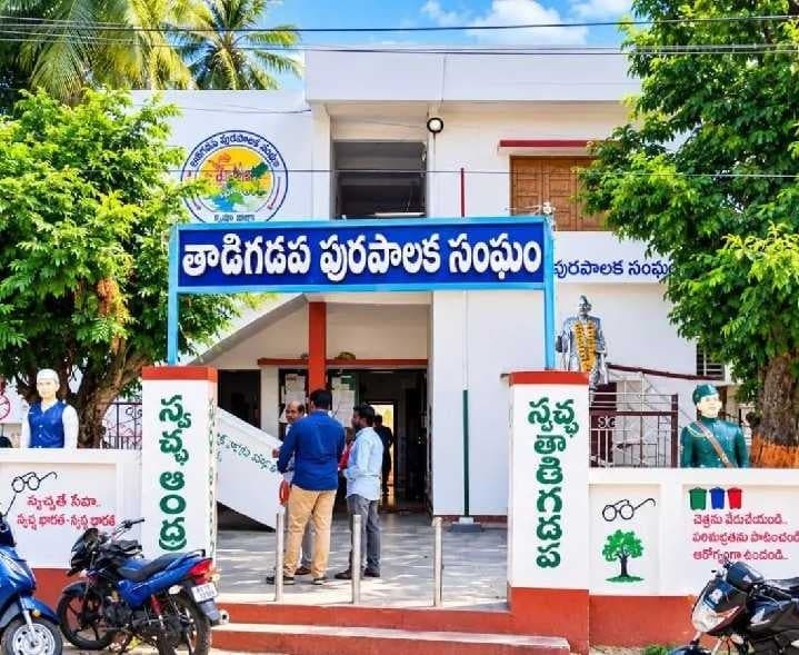 తాడిగడపలో 144 పోలింగ్ కేంద్రాల ప్రతిపాదన - Udayam