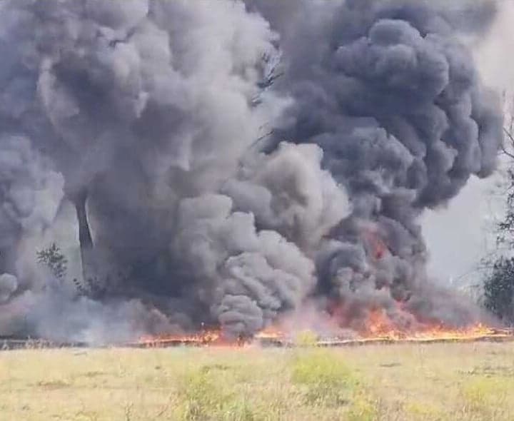 దివాన్చెరువులో భారీ మంటలు