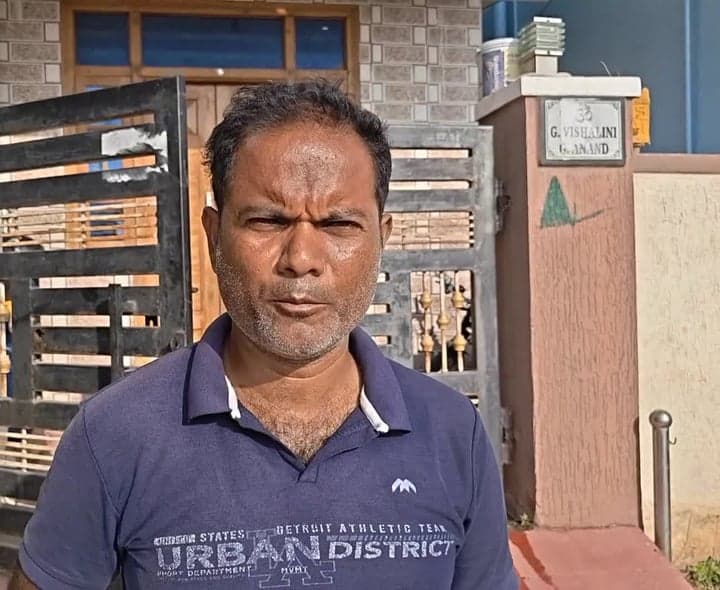 కీసరలో ఇంట్లో చోరీ.. బంగారం, నగదు అపహరణ - Udayam