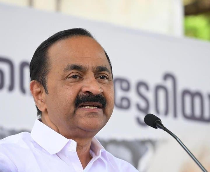 కేరళ వరదల్లో 15 మంది మృతి.. సహాయక చర్యలు ముమ్మరం - Udayam Digital