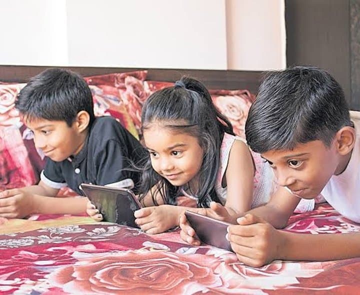 పిల్లలపై ఫోన్, మాదకద్రవ్యాల ప్రభావం - Udayam