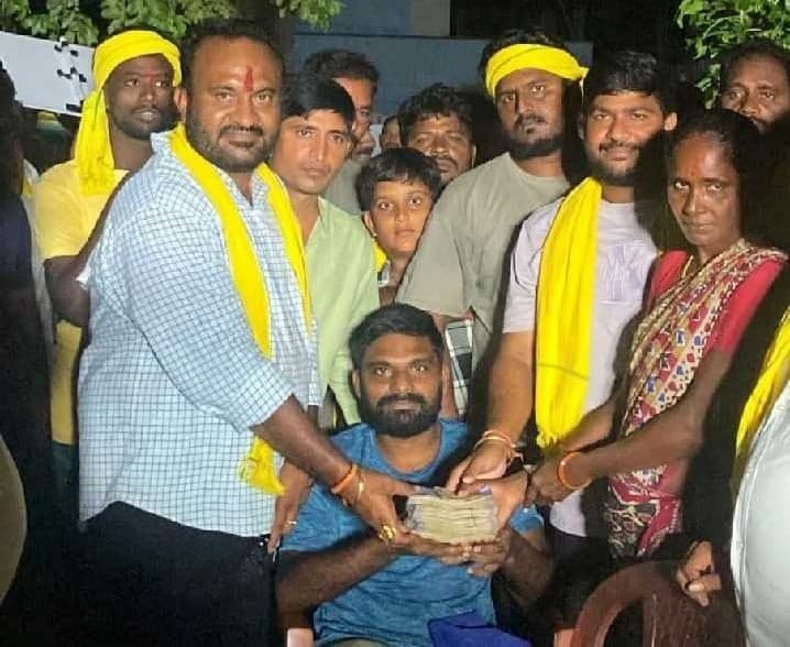 ప్రమాద బాధితుడికి రూ.53 వేల సాయం - Udayam