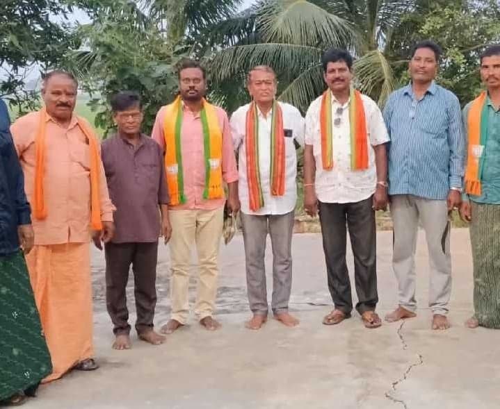 ఎల్.ఎన్.పేటలో బీజేపీ కార్యవర్గ భేటీ - Udayam