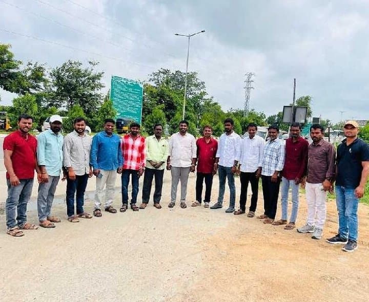 'చలో విద్యుత్ సౌధ'కు తరలిన విద్యుత్ ఉద్యోగులు - Udayam