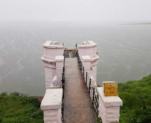 లక్నవరం వైపు మరో కాలువ నిర్మాణం - Udayam