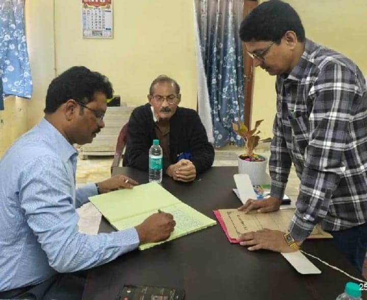 ఐ.పోలవరం స్పెషల్ ఆఫీసర్గా సత్యనారాయణ - Udayam