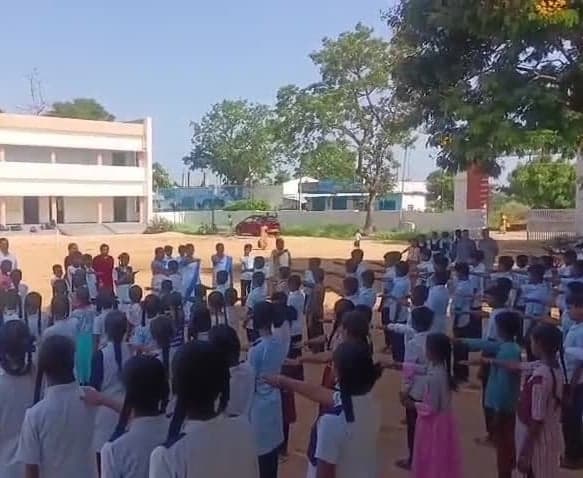బిక్కనూర్లో మత్తు పదార్థాలపై అవగాహన - Udayam