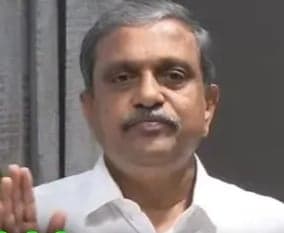 పోలీసుల తీరుపై సజ్జల విమర్శలు - Udayam