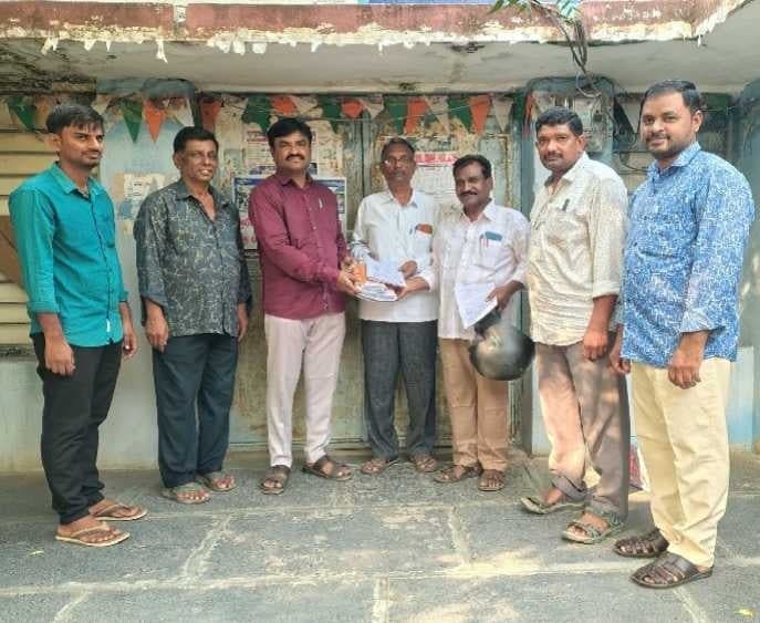 చాగలమర్రిలో FA-2 పరీక్ష పత్రాల పంపిణీ - Udayam