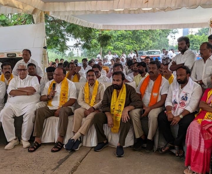 నెల్లూరులో దోమల బెడద లేకుండా చేస్తా - Udayam
