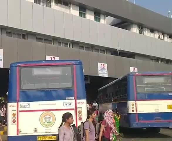 దసరా వేళ ఆర్టీసీకి రూ.37 కోట్ల ఆదాయం - Udayam