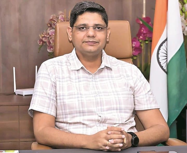 భారీ వర్షాలపై కలెక్టర్ హెచ్చరిక - Udayam Digital