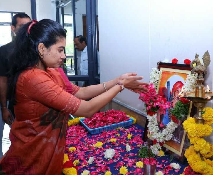 సిరిసిల్లలో పండుగ సాయన్న జయంతి - Udayam