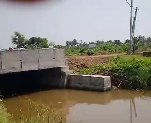 పత్తేపురం కల్వర్టు పూర్తి.. రైతుల్లో హర్షం - Udayam