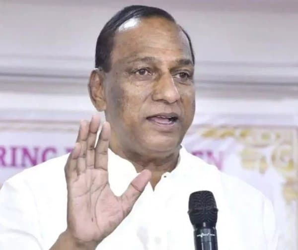 పార్టీ మార్పు ప్రచారంపై ఎమ్మెల్యే మల్లారెడ్డి స్పష్టత - Udayam Digital