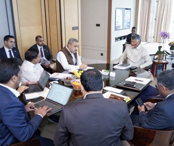 సింగపూర్ భారత హై కమిషనర్తో సీఎం చంద్రబాబు భేటీ
