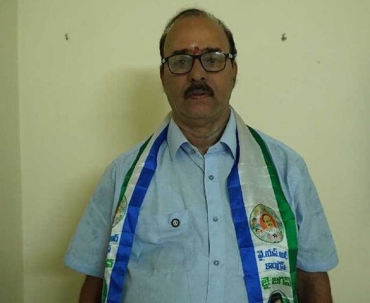 రాజానగరం వైసీపీ మేధావుల విభాగానికి కొత్త కమిటీ - Udayam