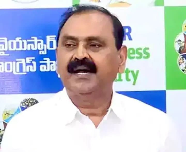 రూ.45 కోట్లు విలువైన భూమి స్వాధీనం! - Udayam Digital