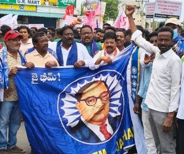 కాజీపేట రైల్వే డివిజన్ కోసం జేఏసీ పాదయాత్ర - Udayam Digital