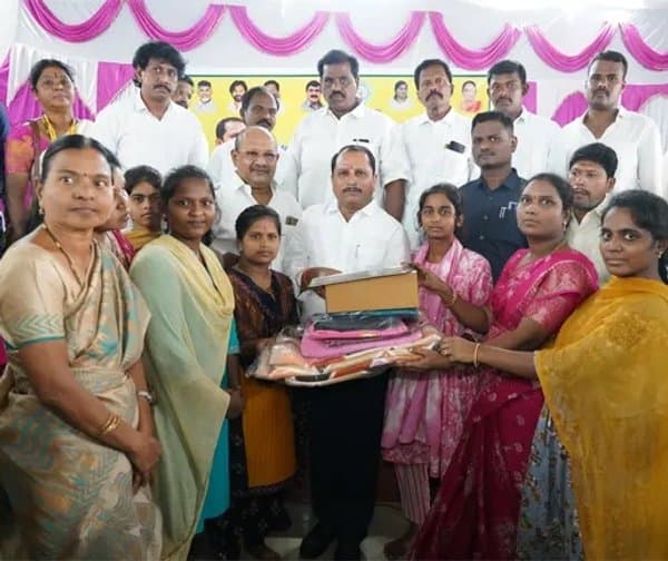 జగన్ను తుగ్లక్ మామయ్యగా పేర్కొంటూ విమర్శలు గుప్పించిన ఎమ్మెల్యే - Udayam Digital