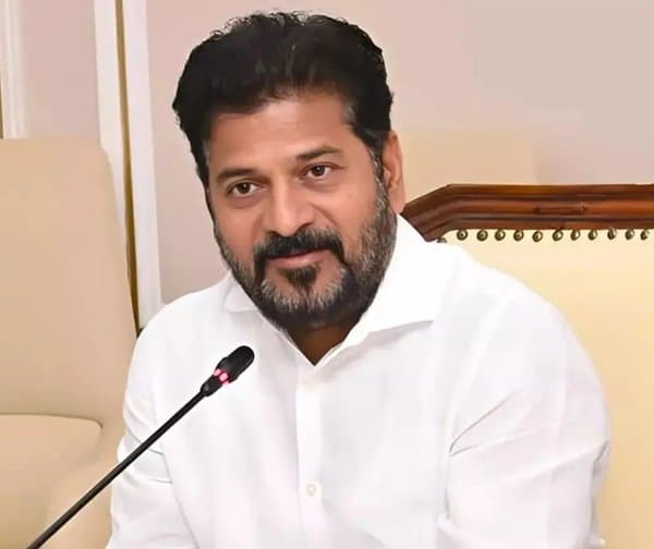 వర్షాలపై అధికారులకు సీఎం రేవంత్రెడ్డి హెచ్చరిక - Udayam Digital